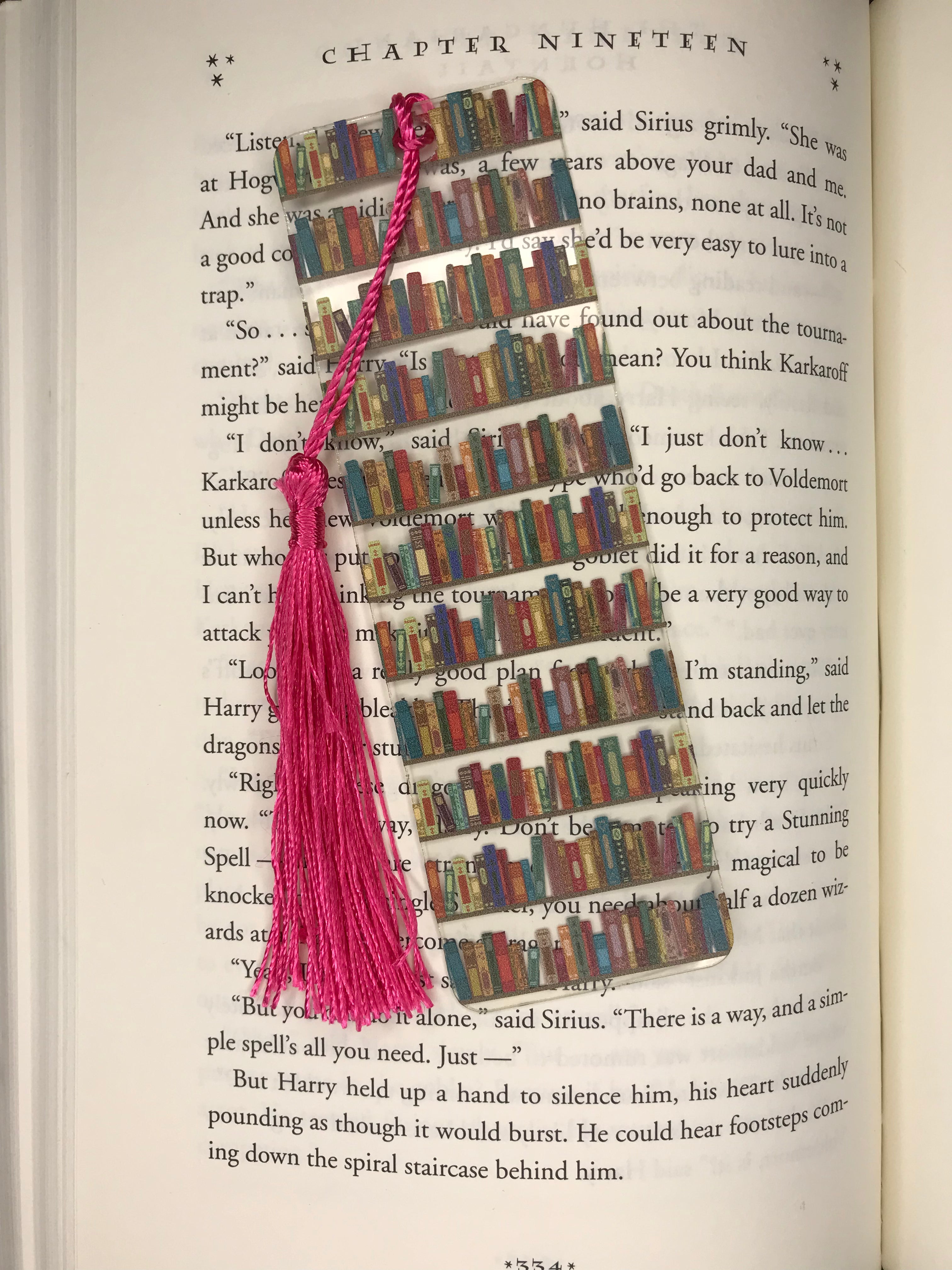 Bookshelf Bookmark